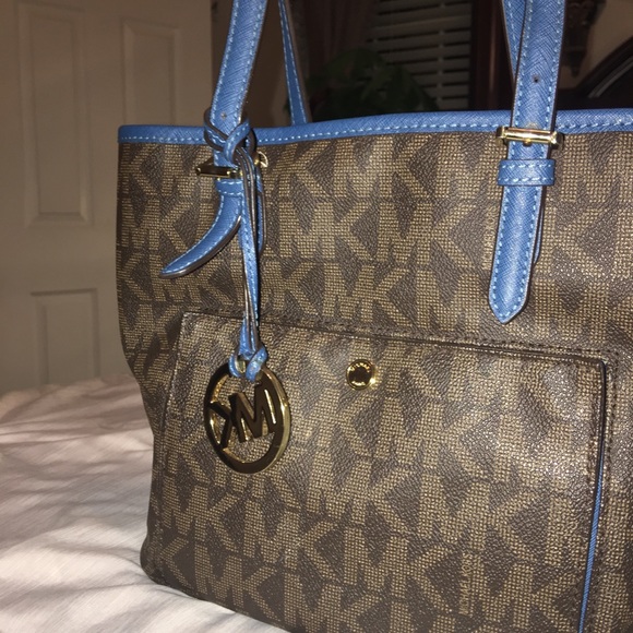 Handbag - Picture 2 of 4